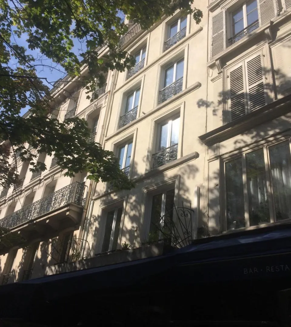 Apartment Clair Et Lumineux Paris